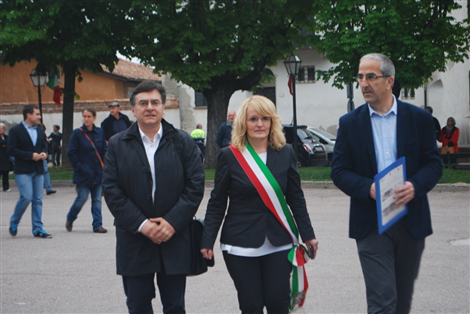 IL DOTT. ROBERTO CERRATO , IL SINDACO MARIALUISA ASCHERI , L'ASSESSORE REGIONALE ALBERTO VALMAGGIA