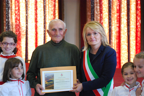 PREMIO FEDELTA' ALLA TERRA 2015 - MASCARELLO DOMENICO E IL SINDACO MARIALUISA ASCHERI