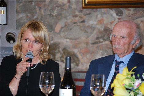 Il Sindaco Marialuisa ASCHERI e il Cavaliere Lorenzo ACCOMASSO