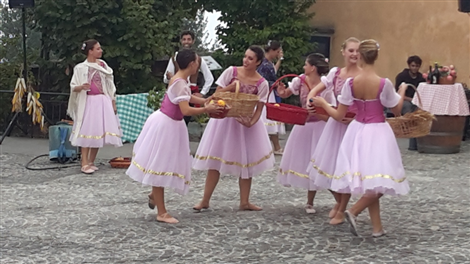 DANZA IN PIAZZA MARTIRI